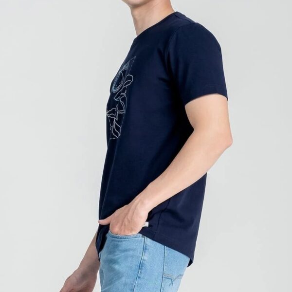 82 Áo thun nam form vừa