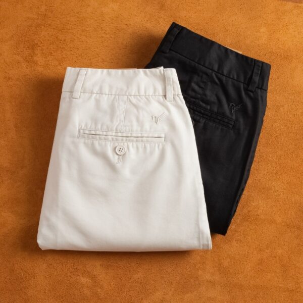 q66 Quần short Khaki chiết eo gấu QNA007